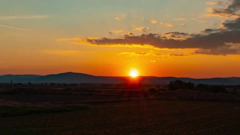 Clouds move at sunset with time in central Turkey Stock Footage 132014720