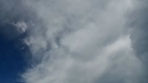Clouds moving fast in the sky time lapse Video stock 91801370