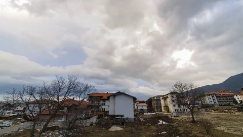 Clouds moving over the city Video stock 73597585