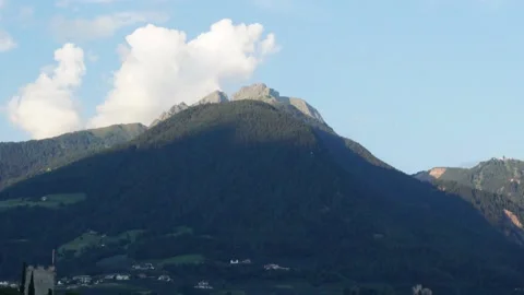 Clouds moving over the Ifinger peak in South Tirol, Italy. Stock Footage 135830994