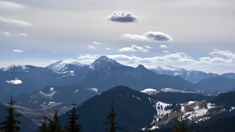 Clouds moving over mountainous landscape, Stock-Footage 152558158