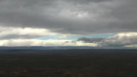 Clouds Moving Over Mountains 動画素材 11143867