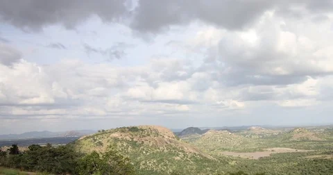 Clouds moving past Avalabetta hills, Stock Footage 73520976
