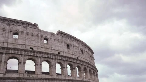 Clouds moving in the sky over Colosseum, Time Lapse. 스톡 동영상 77615697