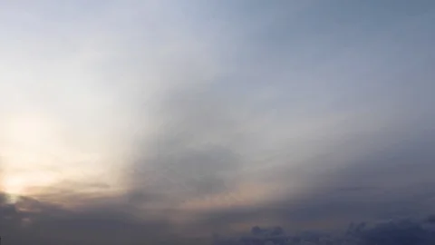 Clouds moving slowly in the sky time lapse Video stock 124791975