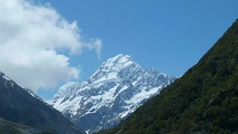 Clouds moving towards Mount Cook Видео 260367510