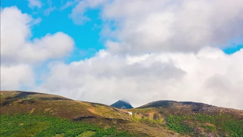 Clouds in Norwegian mountains. Stock Footage 78149387