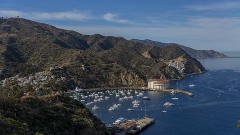 Clouds over Avalon Harbor 스톡 동영상 100299053