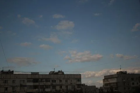 Clouds over the city Foto stock