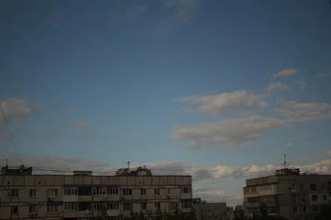 Clouds over the city Foto stock