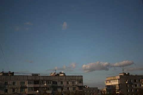 Clouds over the city Foto stock