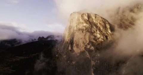 Clouds over Dolomites Mountain in the Alps. Aerial view of Sella after rain 스톡 동영상 132110520