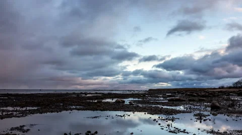 Clouds over Ladoga lake timelapse Video stock 59039984