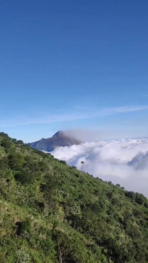 Clouds over the merbabu mountains Stock Footage 280996989