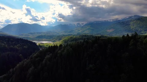 Clouds over mountain 스톡 동영상 116990564