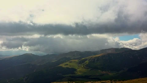 Clouds over the mountain peaks Stock-Footage 95083475
