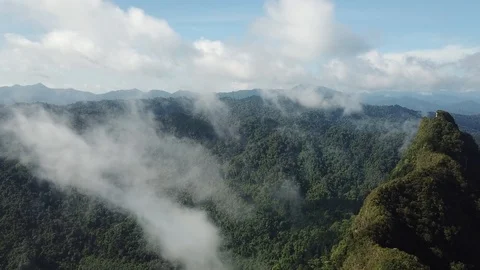 Clouds over mountain rainforest Stock Footage 91609604