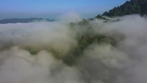 Clouds over mountain rainforest Video stock 132377016