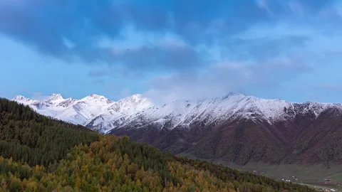 Clouds over the mountains in Chunkurchak Gorge. Stock Footage 265058989