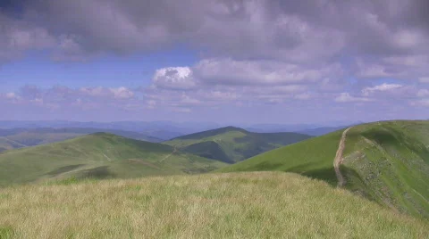 Clouds over mountains Stock-Footage 497747