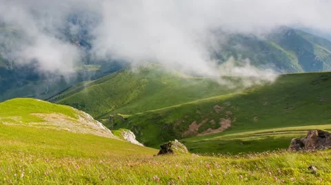 Clouds over the mountains. Stock-Footage 52630572