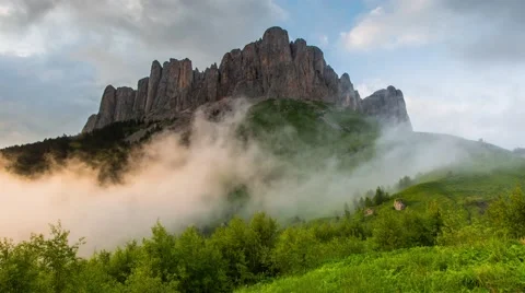Clouds over the mountayn Big Thach. Stock Footage 52584577