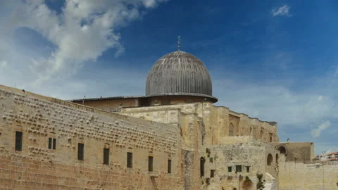 Clouds over mousque Al-aqsa Stock Footage 95734526