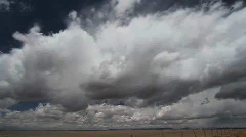 Clouds over the plains time lapse Video stock 26240421
