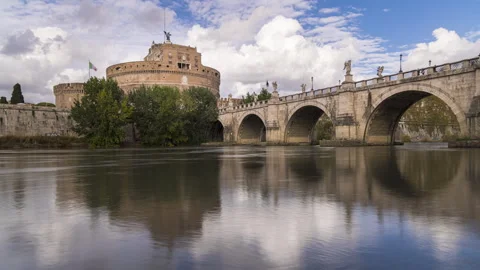 Clouds over Rome, Tiber river near Castel Sant'Angelo - Timelapse Video stock 255254226