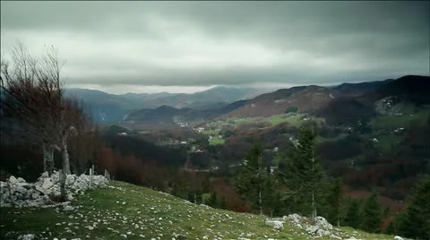 Clouds over the valley Video stock 18958443
