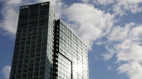 Clouds passing building in Long Island City NY Stock-Footage 40023702