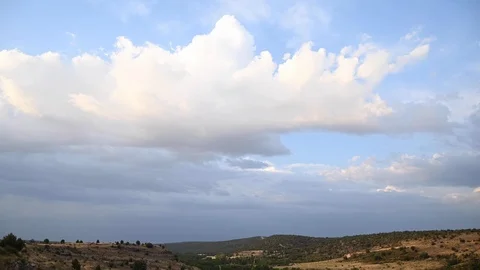Clouds passing over an arid landscape. Segovia province. Spain Video stock 115444836