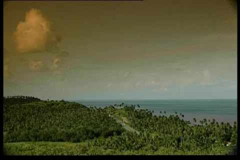 Clouds + road + Ocean 動画素材 67818