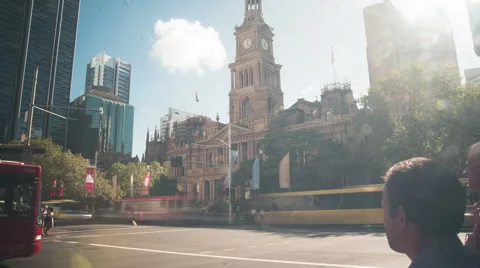Clouds roll over crowds of people and traffic at Sydney Town Hall 動画素材 47131602