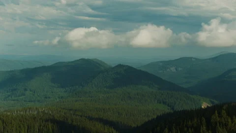 Clouds Roll past Cascade Mountain Range in Oregon - Storm is Coming Stock-Footage 232170137
