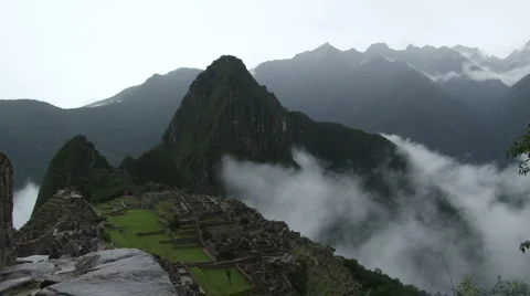 Clouds rolling over Machu Picchu Stock Footage 4506309