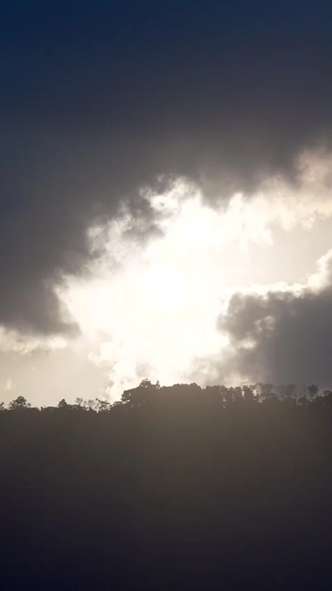 Clouds in sky and sun rays. Stock Footage 264348311