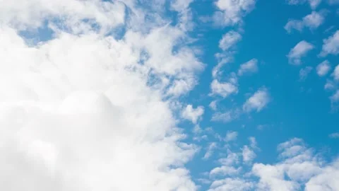 Clouds in the sky - Time lapse video background - 4K 30p Video stock 130872187