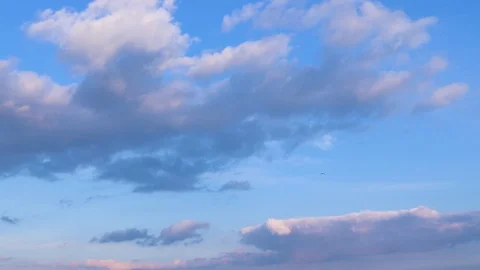 Clouds at sunset in slow motion Video stock 125666448