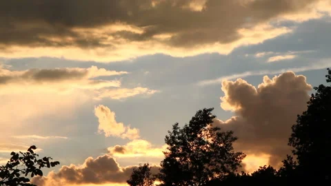 Clouds at sunset time laps Stock-Footage 85684792