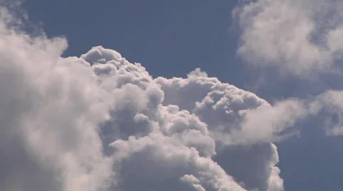 Clouds, time lapse-7 giant thunderhead roils Stock Footage 39859484