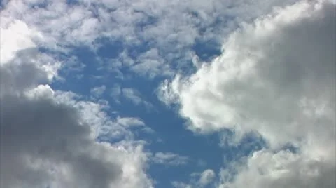 Clouds Time Lapse Bi-Directional Video stock 8836734