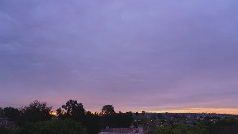 Clouds time lapse in dynamic motion Video stock 110807666