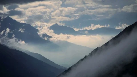 Clouds time lapse showing weather change scene. global warming background Vídeo Stock 72870308