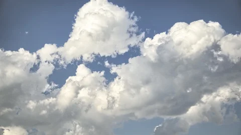 Clouds timelapse 库存影片 98499488