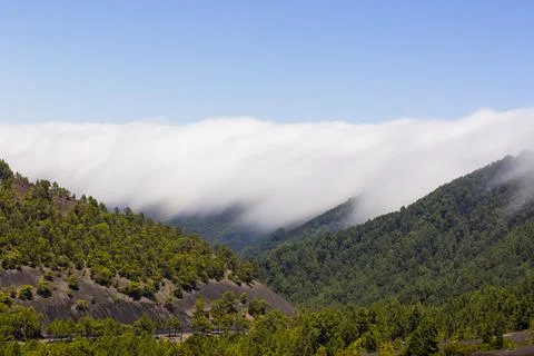 Clouds waterfall in Caldera De Taburiente Nature Park, La Palma Island, Canar Stockfoto's
