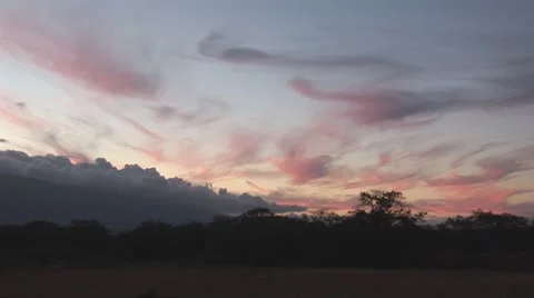 Clouds03 動画素材 7770229