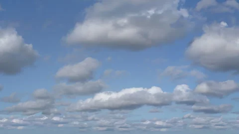 Clouds30S-RepatingLoop Stockbeeldmateriaal 340406598