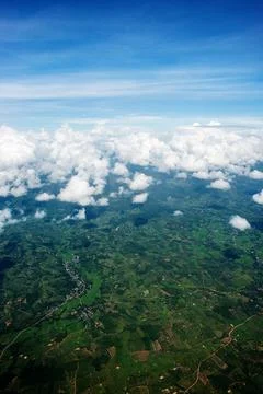 Cloudscape. Blue sky and white cloud. Sunny day. Cumulus cloud Foto stock