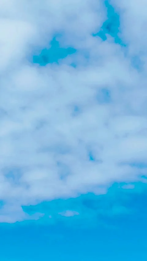 Cloudscape with white cumulus clouds. Stock Footage 334413282